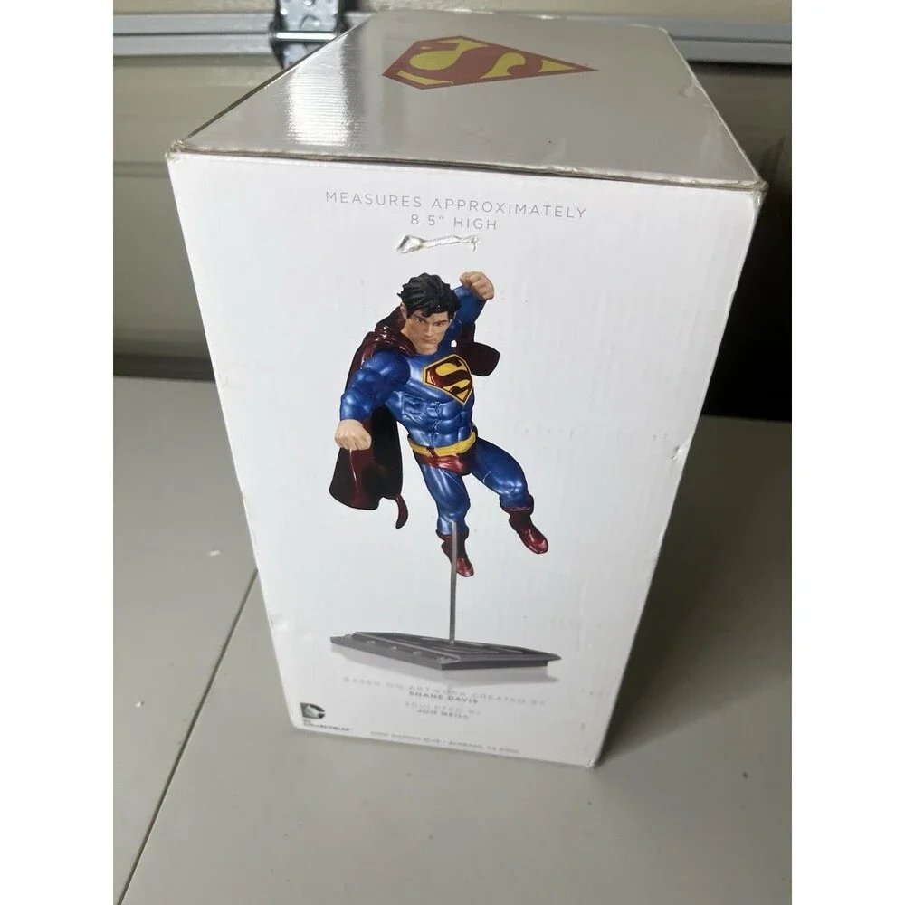 Superman The Man Of Steel Kenneth Rocafort Statue DC Collectibles 1538/5200